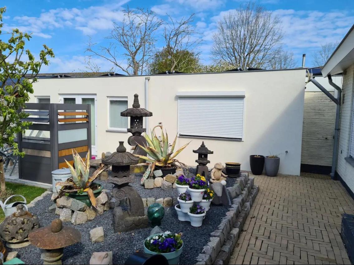 Namastee Aan Zee Bed & Breakfast Vlissingen Exterior photo